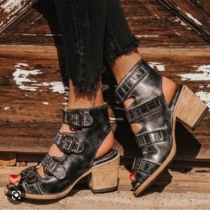 Freebird- Size Women’s 8- Quail Heel - Black